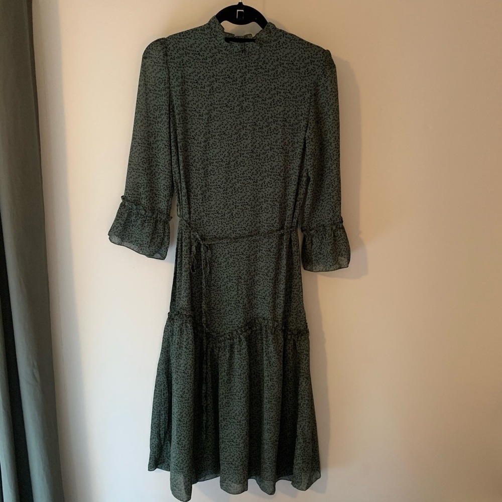 NWOT-Green dress